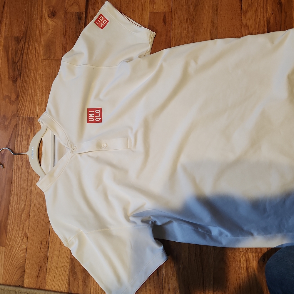 Uniqlo Roger Federer shirt medium men's white